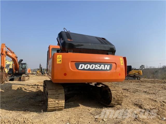 Doosan DH 300 大型油圧ショベル12t以上（パワーショベル・ユンボ）