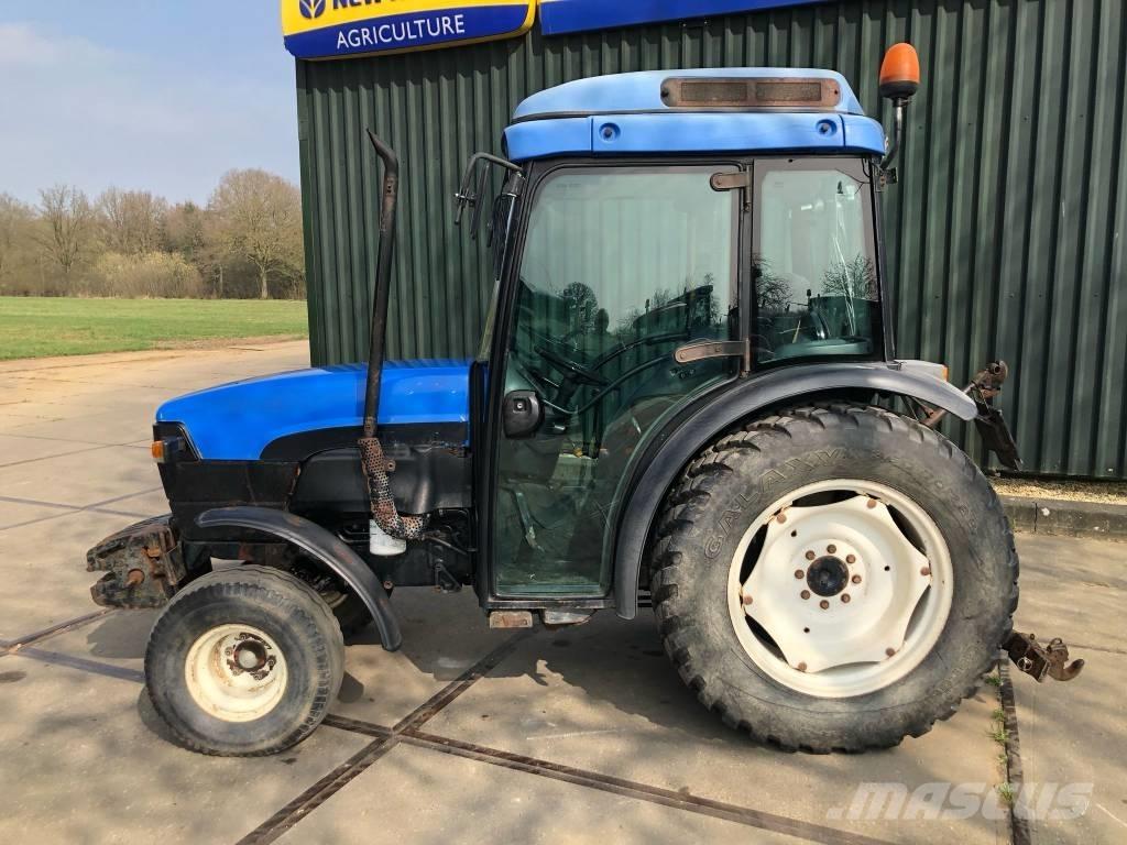New Holland TN 75 N トラクター