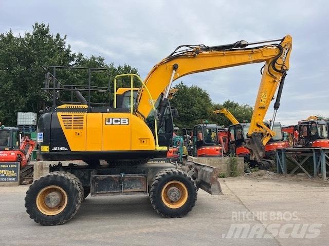 JCB JS 145 W ホイール式油圧ショベル（パワーショベル・ユンボ・バックホー）