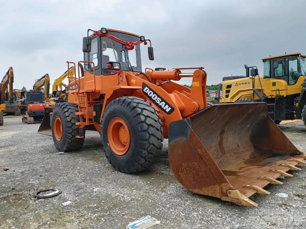 Doosan DL505 ホイールローダー・タイヤショベル