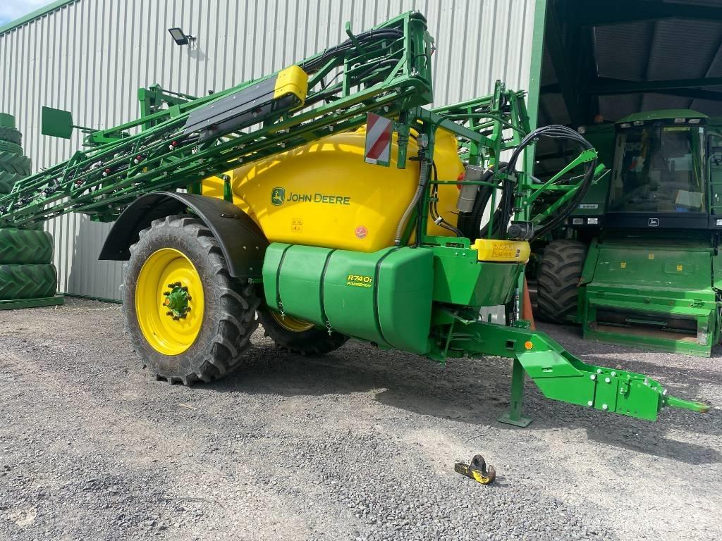 John Deere 740 i 牽引型スプレイヤー