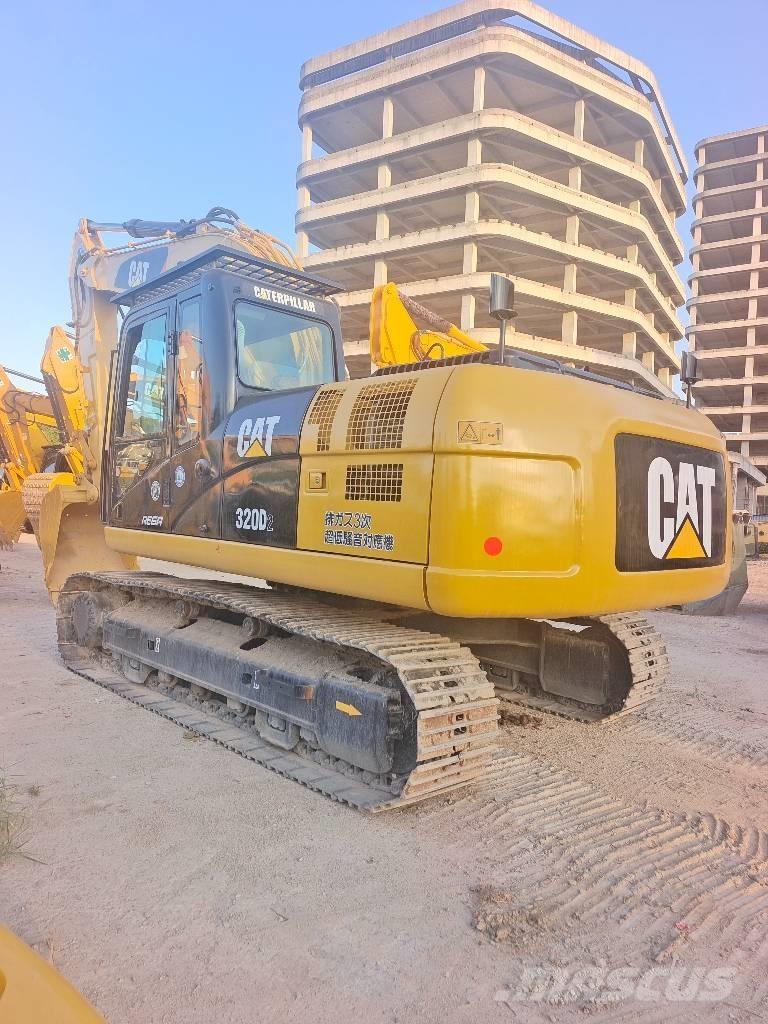 CAT 320 D 大型油圧ショベル12t以上（パワーショベル・ユンボ）