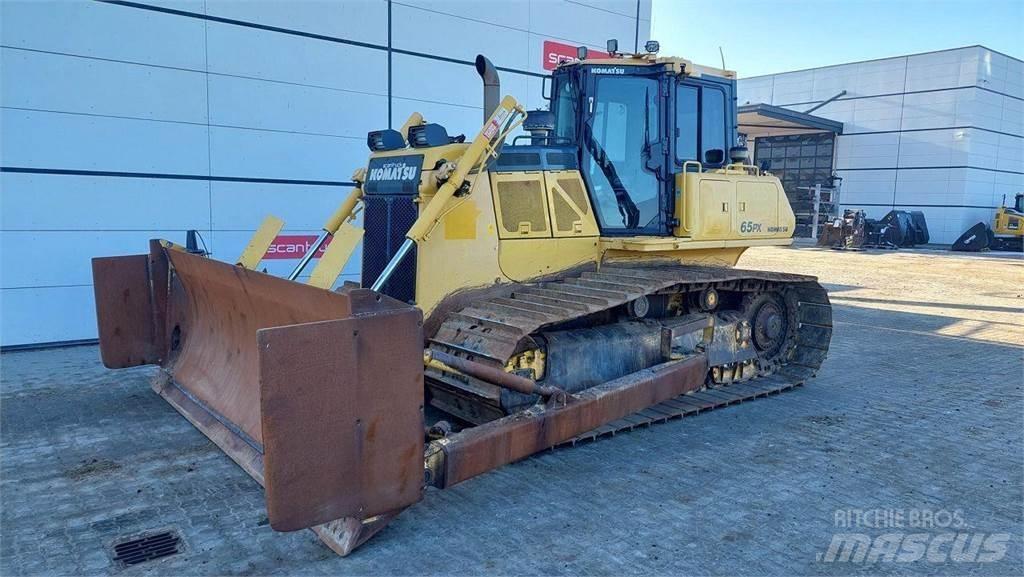 Komatsu D65PX-18 ブルドーザー