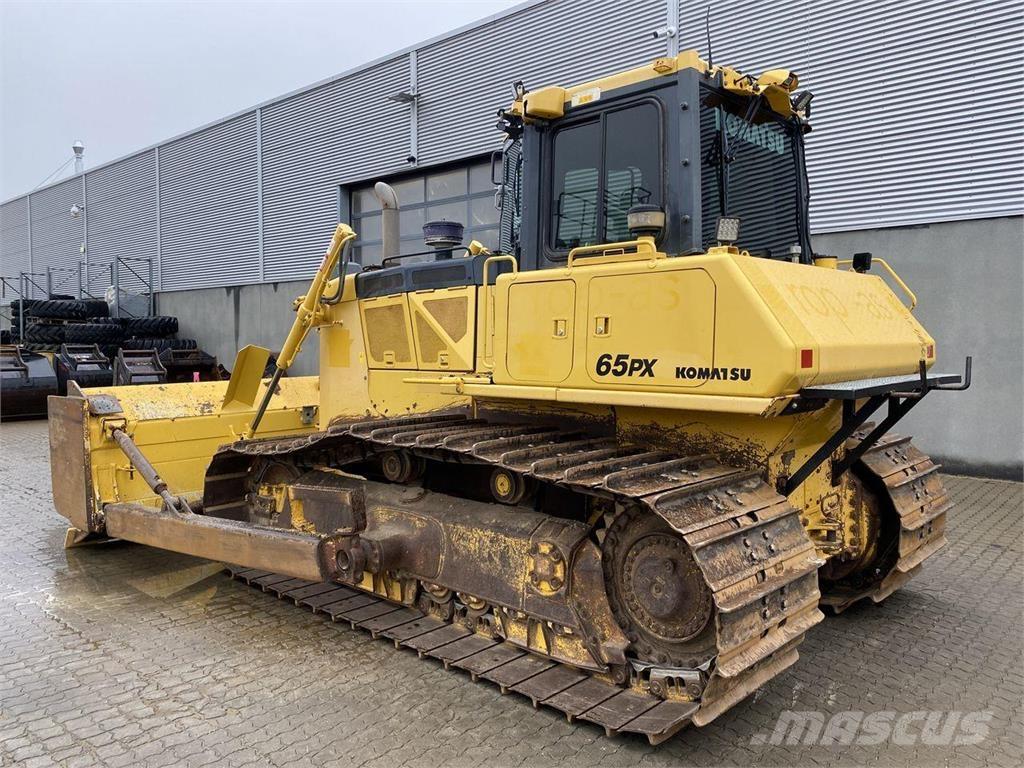 Komatsu D65PX-18 ブルドーザー