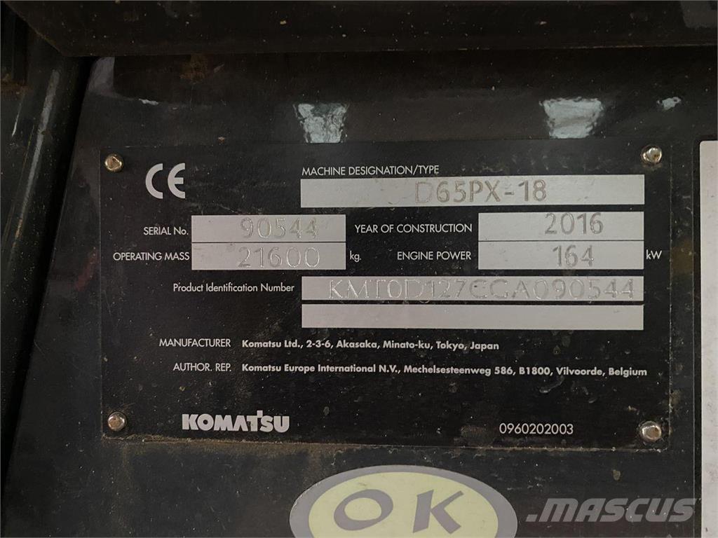 Komatsu D65PX-18 ブルドーザー