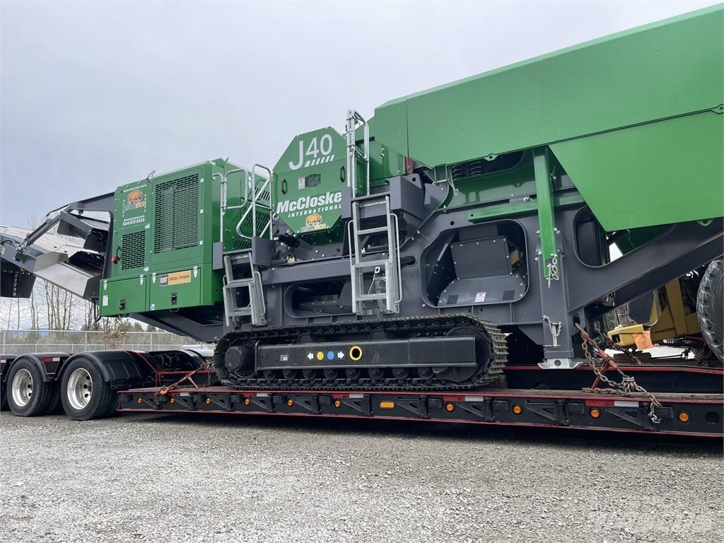 McCloskey J40 クラッシャー固定式