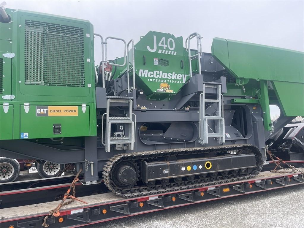 McCloskey J40 クラッシャー固定式