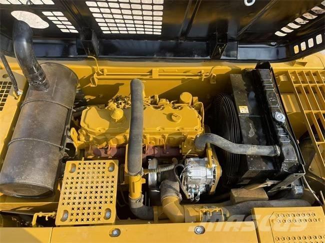 CAT 325 CL 大型油圧ショベル12t以上（パワーショベル・ユンボ）
