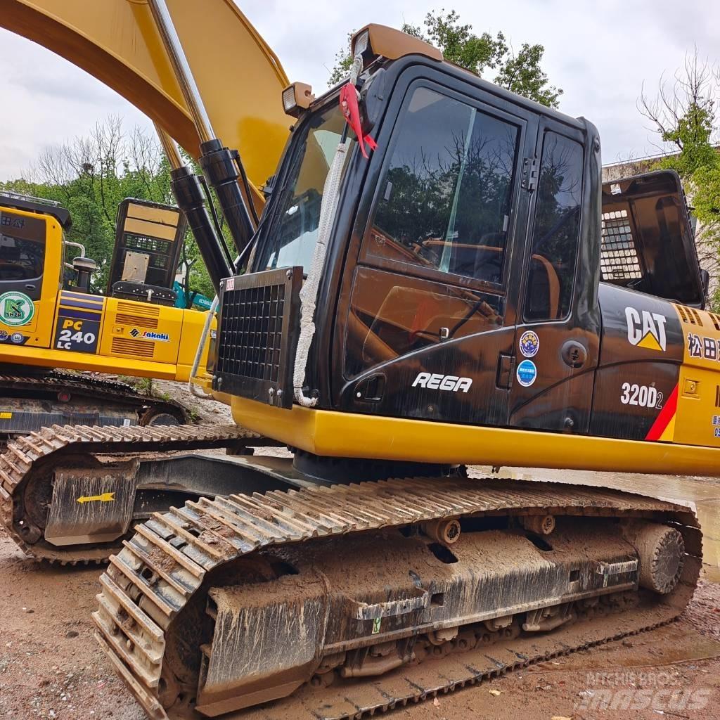 CAT 320 D 大型油圧ショベル12t以上（パワーショベル・ユンボ）