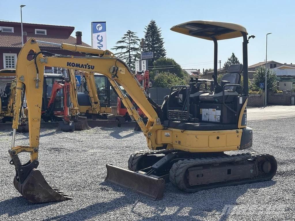 Komatsu PC26MR-3 ミニ油圧ショベル 7t以下（ミニユンボ・ミニディガー）