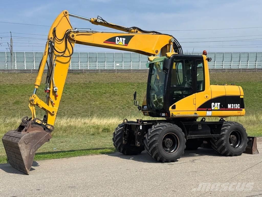 CAT M313C ホイール式油圧ショベル（パワーショベル・ユンボ・バックホー）