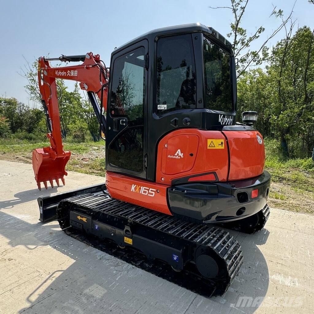 Kubota KX 165 ミニ油圧ショベル 7t以下（ミニユンボ・ミニディガー）