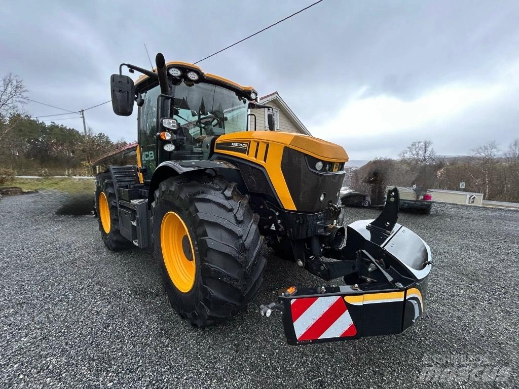 JCB 4220 FASTRAC トラクター