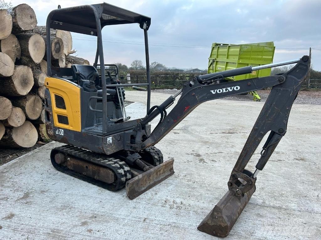Volvo EC 15D ミニ油圧ショベル 7t以下（ミニユンボ・ミニディガー）