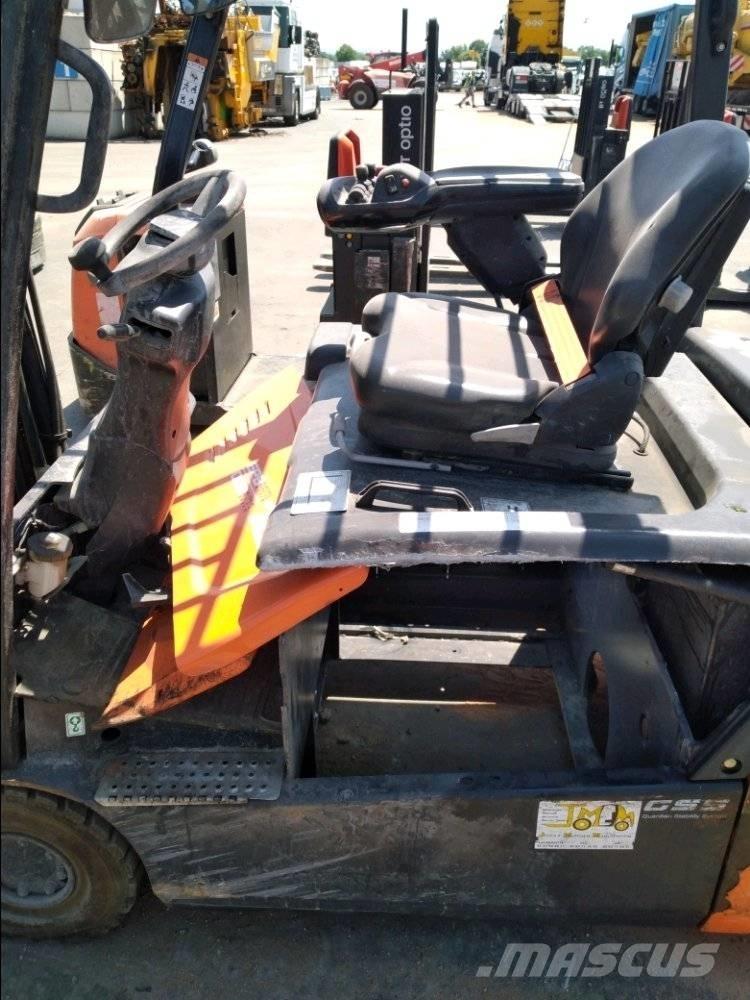 Doosan B 18 T-7 バッテリーフォークリフト
