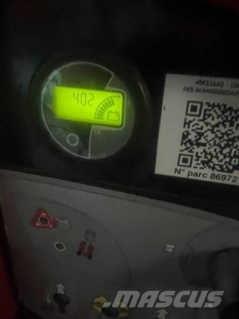 Manitou 100 VJR 垂直昇降型リフト