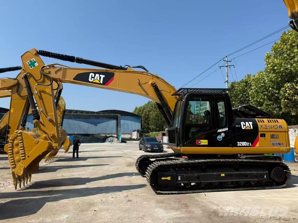 CAT 320 D 大型油圧ショベル12t以上（パワーショベル・ユンボ）