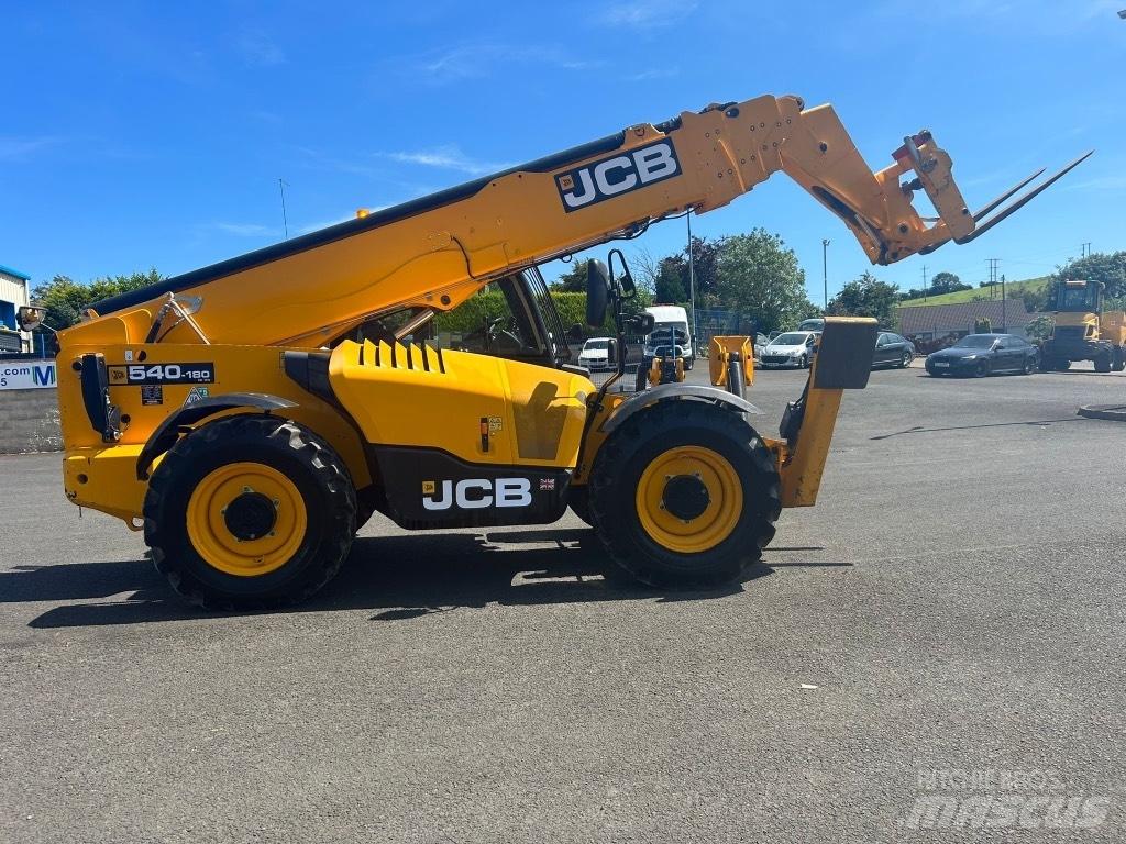 JCB 540-180 テレスコーピックハンドラー
