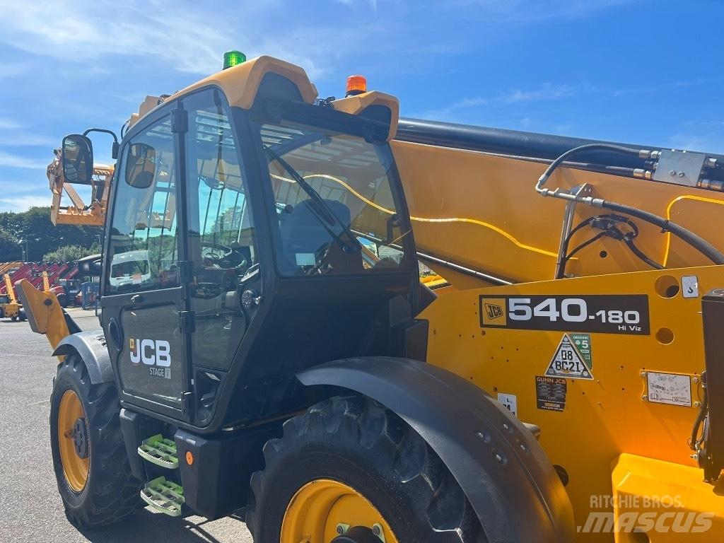 JCB 540-180 テレスコーピックハンドラー
