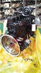 Cummins 6B5.9-C130 エンジン