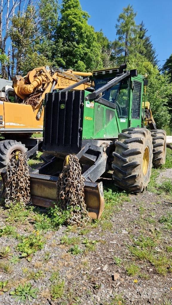 John Deere 640 G III スキッダー