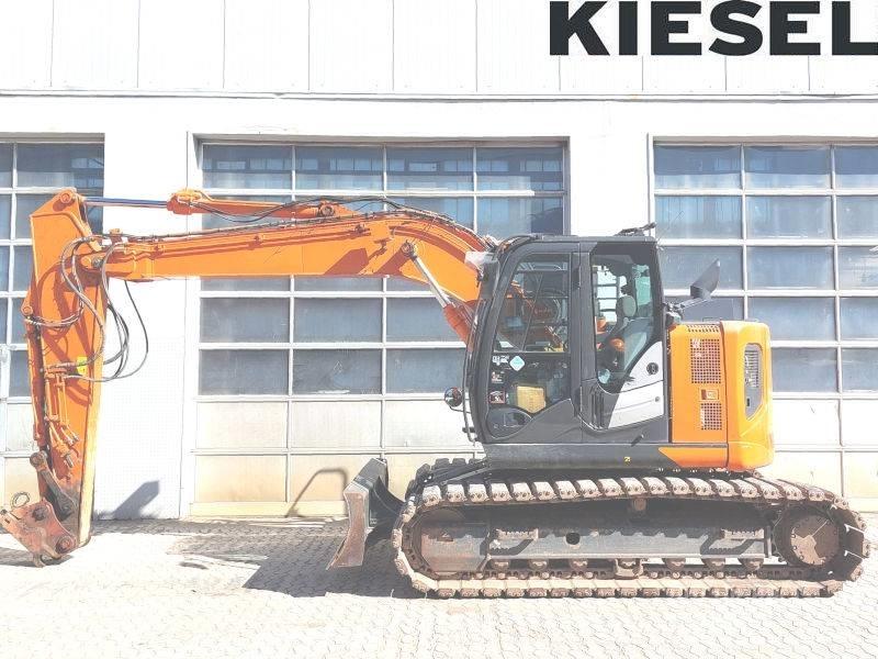 Hitachi ZX 135 US-6 大型油圧ショベル12t以上（パワーショベル・ユンボ）