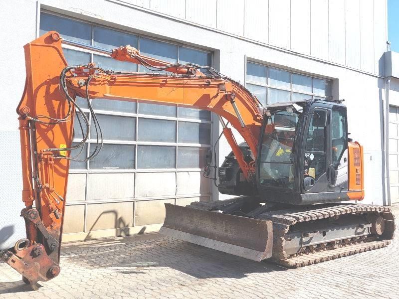 Hitachi ZX 135 US-6 大型油圧ショベル12t以上（パワーショベル・ユンボ）