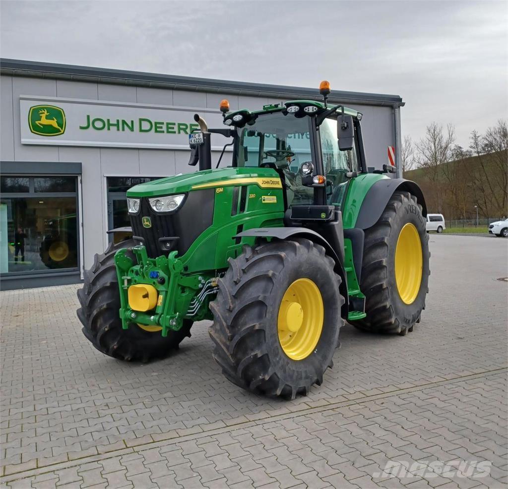 John Deere 6M 220 トラクター