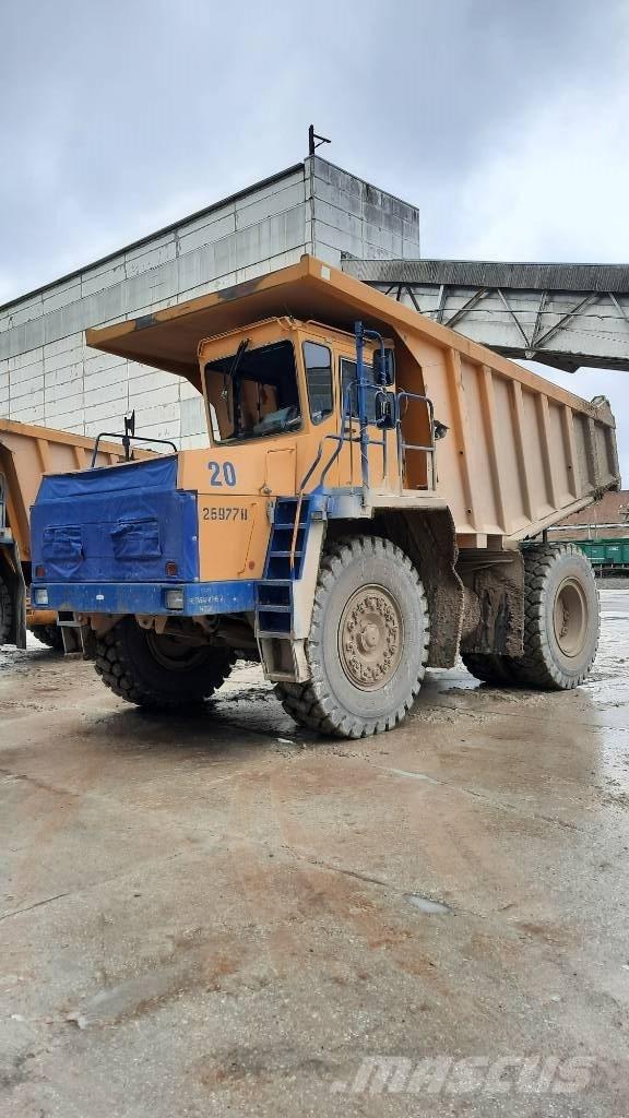 Belaz 75473 リジットフレーム式ダンプトラック