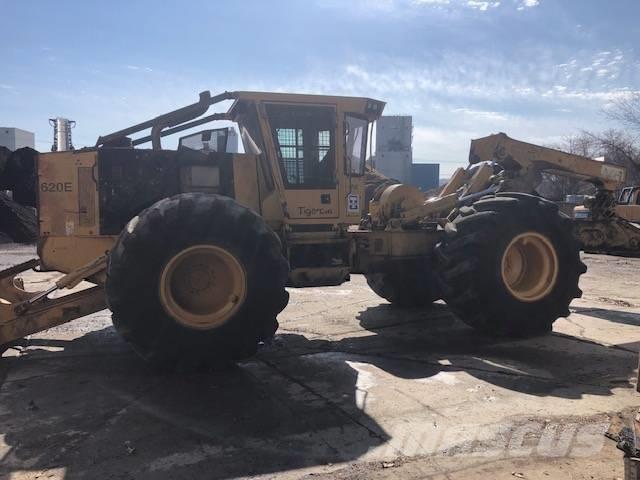 Tigercat 620 スキッダー