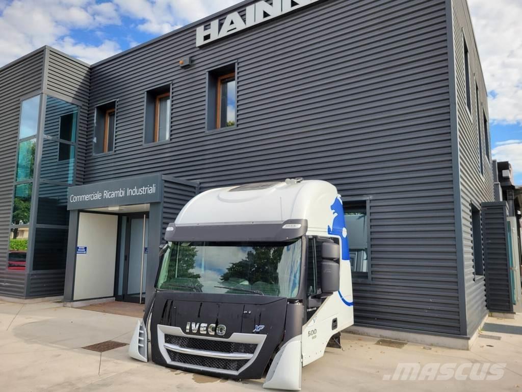Iveco AS キャビン及び内装
