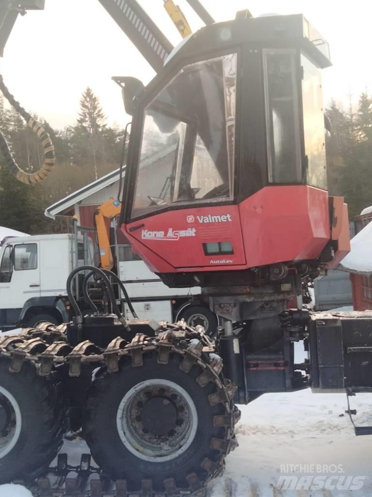Valmet 901.3 ハーベスター