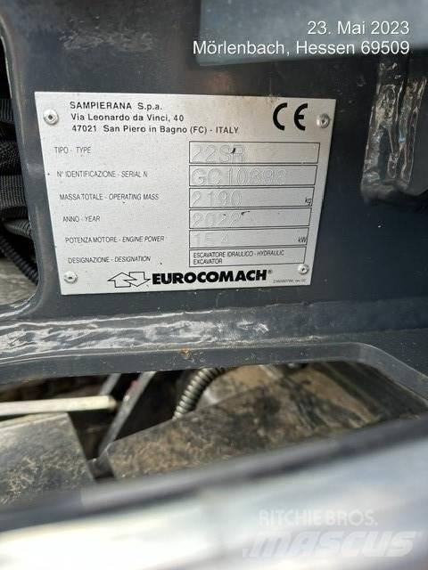 Eurocomach 22SR ミニ油圧ショベル 7t以下（ミニユンボ・ミニディガー）