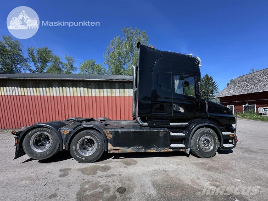 Scania R 620 LA 中古トラクターヘッド | トレーラーヘッド