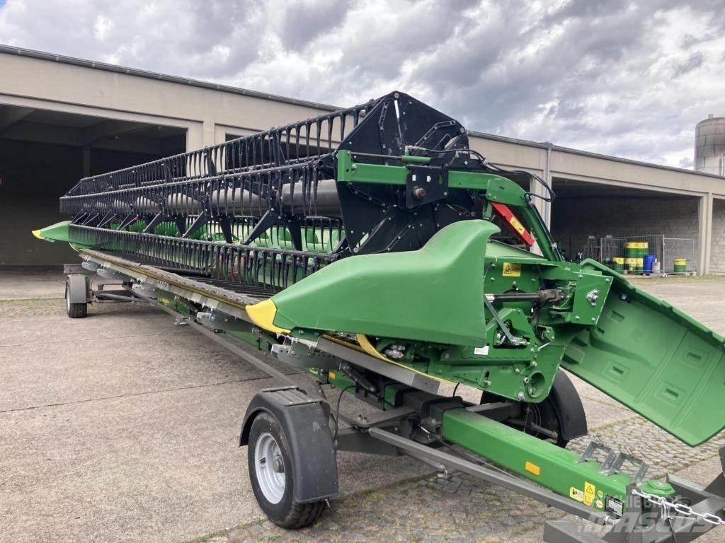 John Deere RD35F ハーベスタヘッド