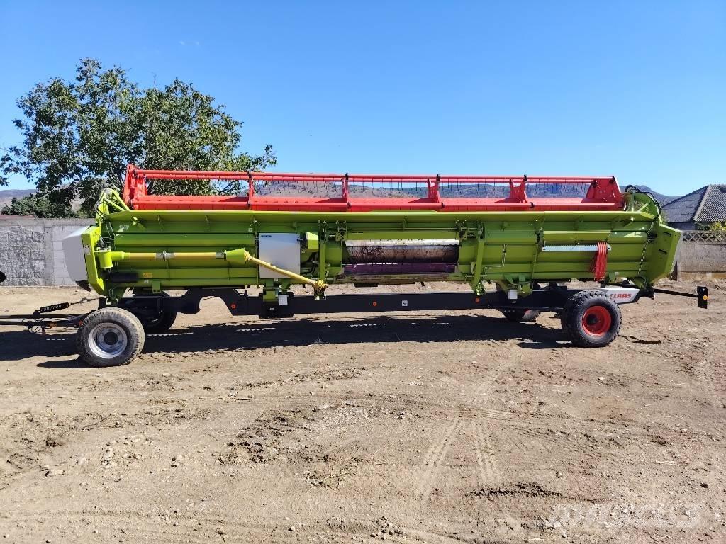 CLAAS Lexion 7400 コンバイン
