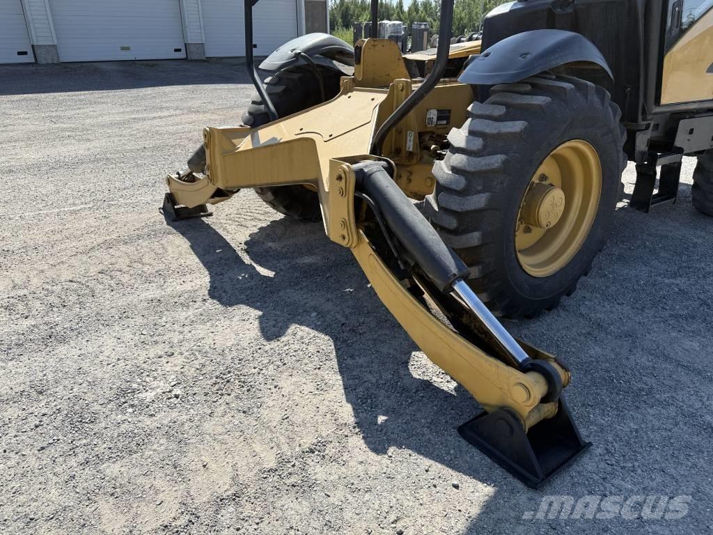 CAT 360 B テレスコーピックハンドラー