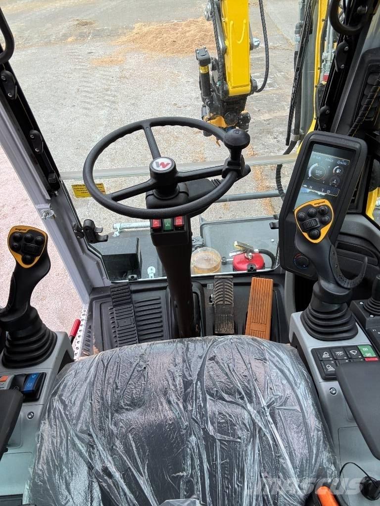 Wacker Neuson EW 65 ホイール式油圧ショベル（パワーショベル・ユンボ・バックホー）