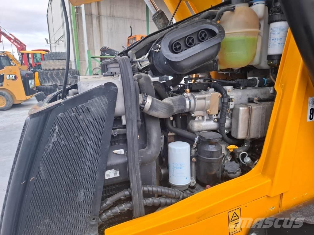 JCB 3 CX バックホーローダー