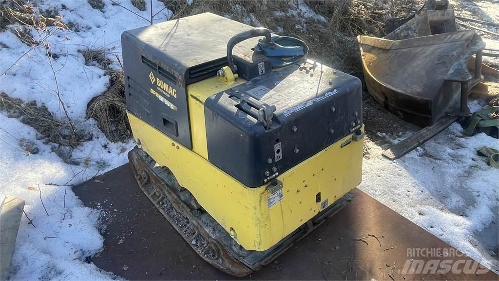 Bomag BPH 80/65 S ソイルコンパクター