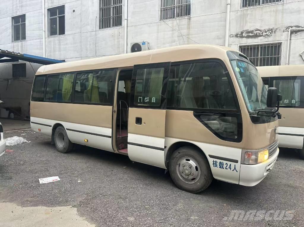 Toyota Coaster 長距離バス