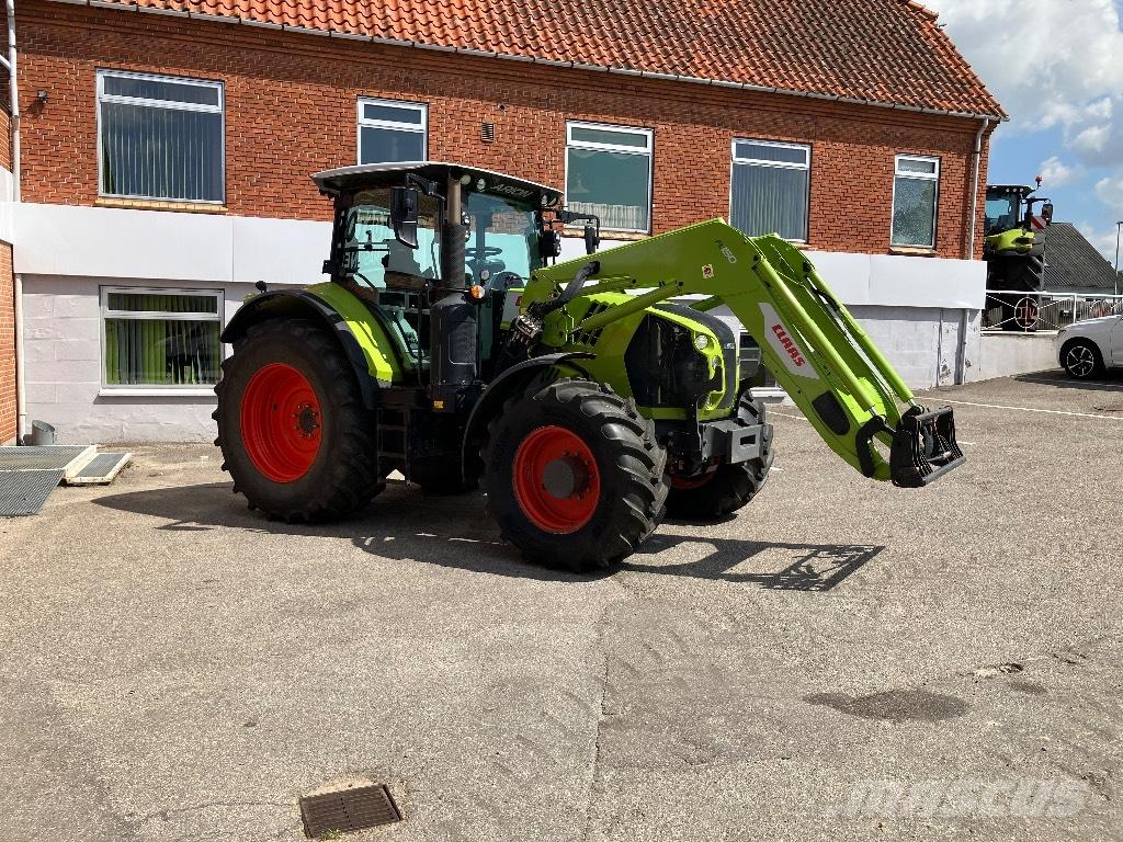 CLAAS Arion 650 CIS+ トラクター