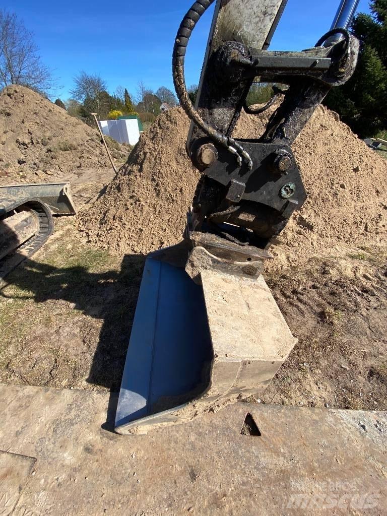 Takeuchi TB290-2 ミニ油圧ショベル 7t以下（ミニユンボ・ミニディガー）