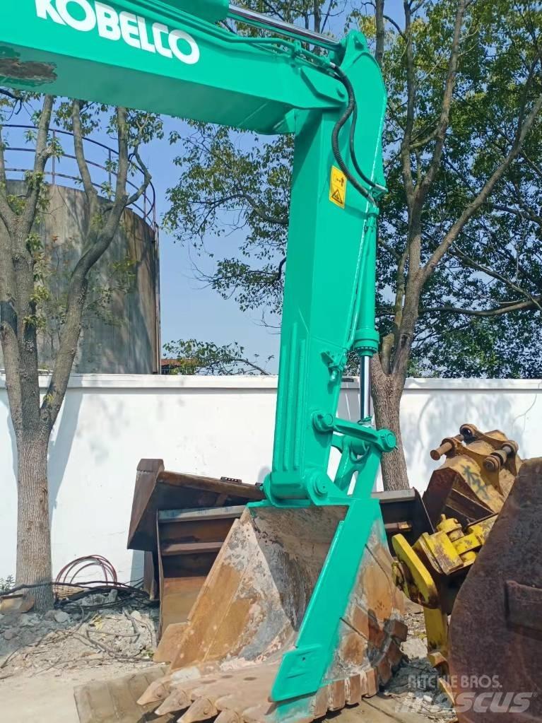 Kobelco SK 200 大型油圧ショベル12t以上（パワーショベル・ユンボ）