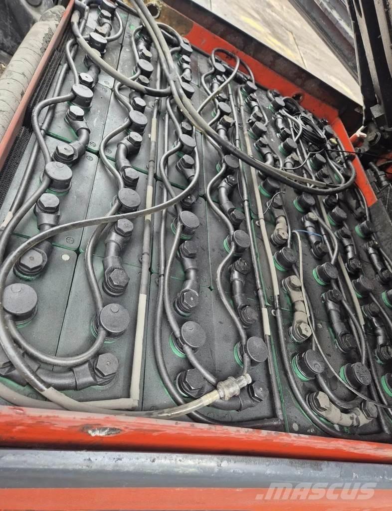Linde h 25 バッテリーフォークリフト