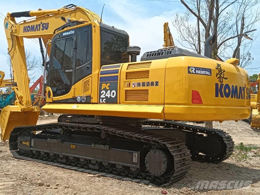 Komatsu PC 240 LC 大型油圧ショベル12t以上（パワーショベル・ユンボ）