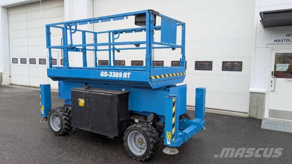 Genie GS 3369 RT シザースリフト