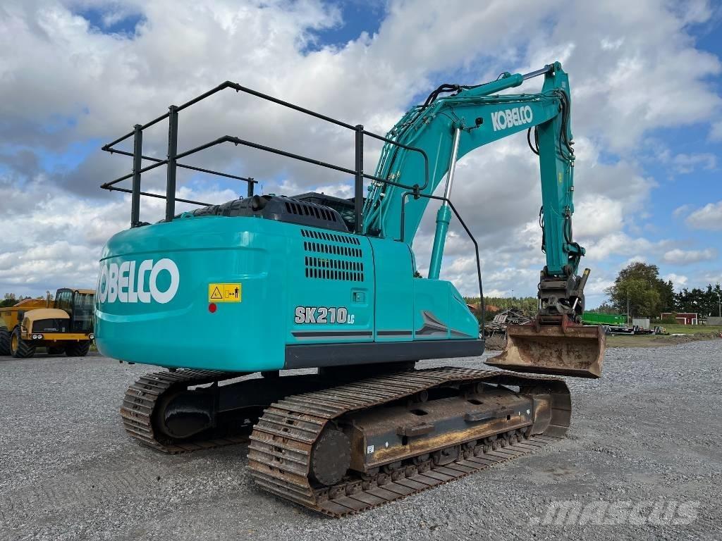 Kobelco SK 210 LC-11 大型油圧ショベル12t以上（パワーショベル・ユンボ）