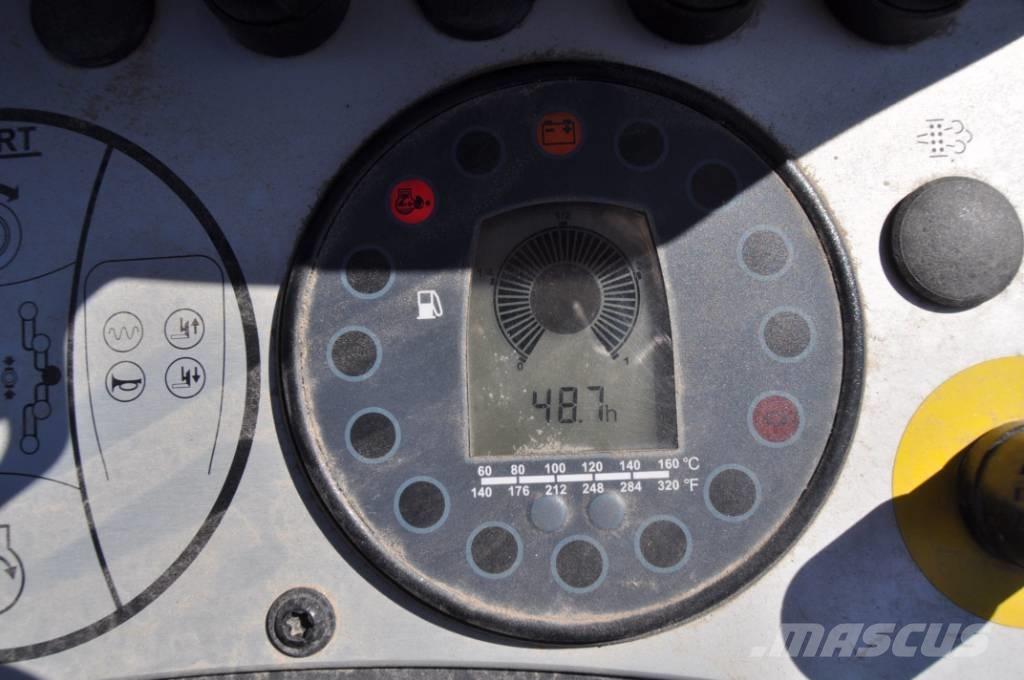 Bomag BW 100 AD M-5 タンデムローラ