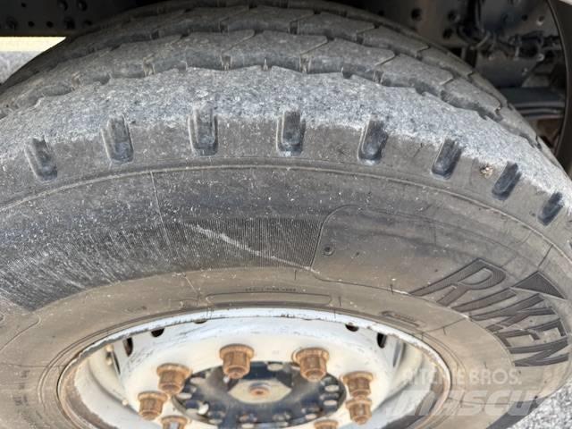 Iveco Trakker 450 その他トラック